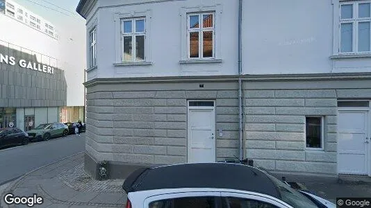 Boligudlejningsejendomme til salg i Århus C - Foto fra Google Street View