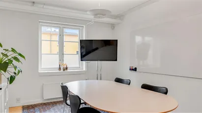 Veludnyttet kontorlejemål i stueplan