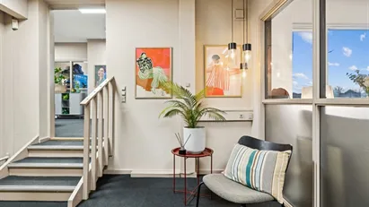 Ingen binding, kontor til 3.700 kr.