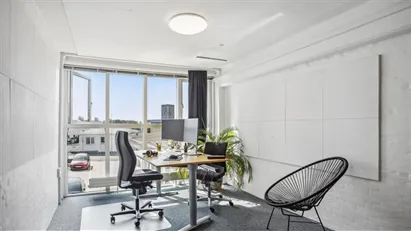 Kontorlejemål på bagsiden af Silkeborgvej