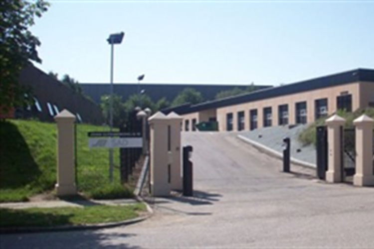 1 - 60 m2 lager i Århus N til leje